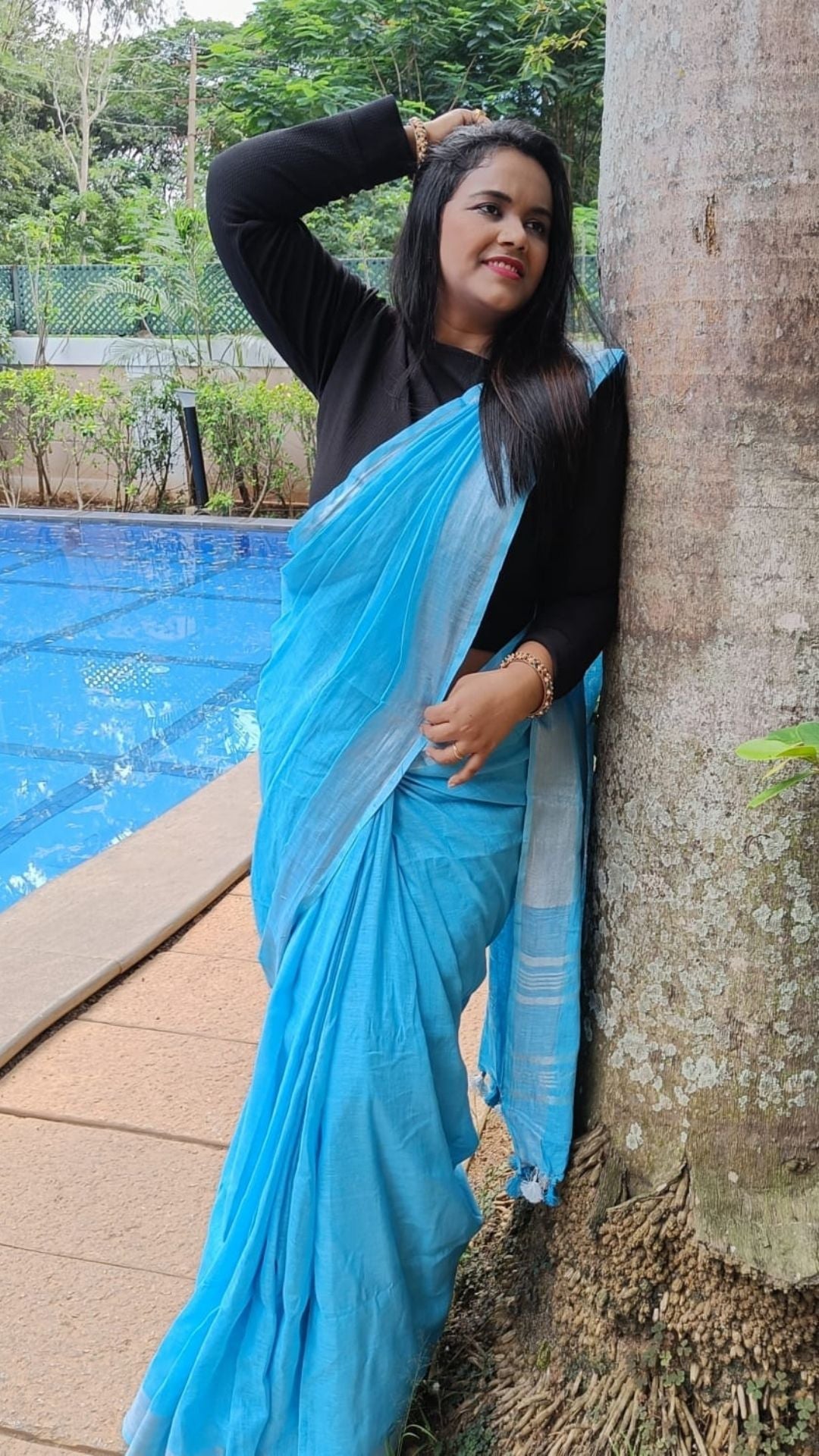 Handwoven linen sarees
