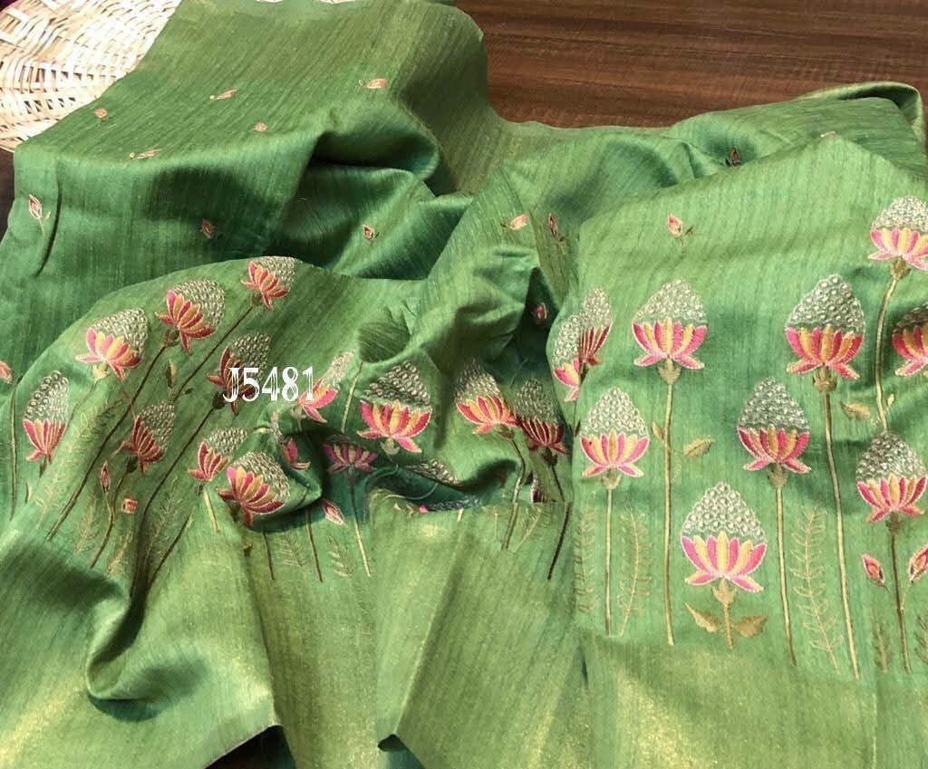 Silk Cotton Embroidery Saree – Lotus Floral Embroidery with Zari Border