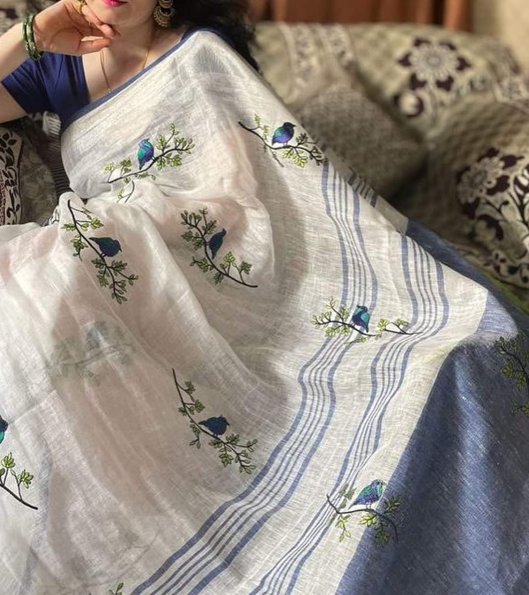 Handwoven Linen Embroidery Saree with Bird Motifs