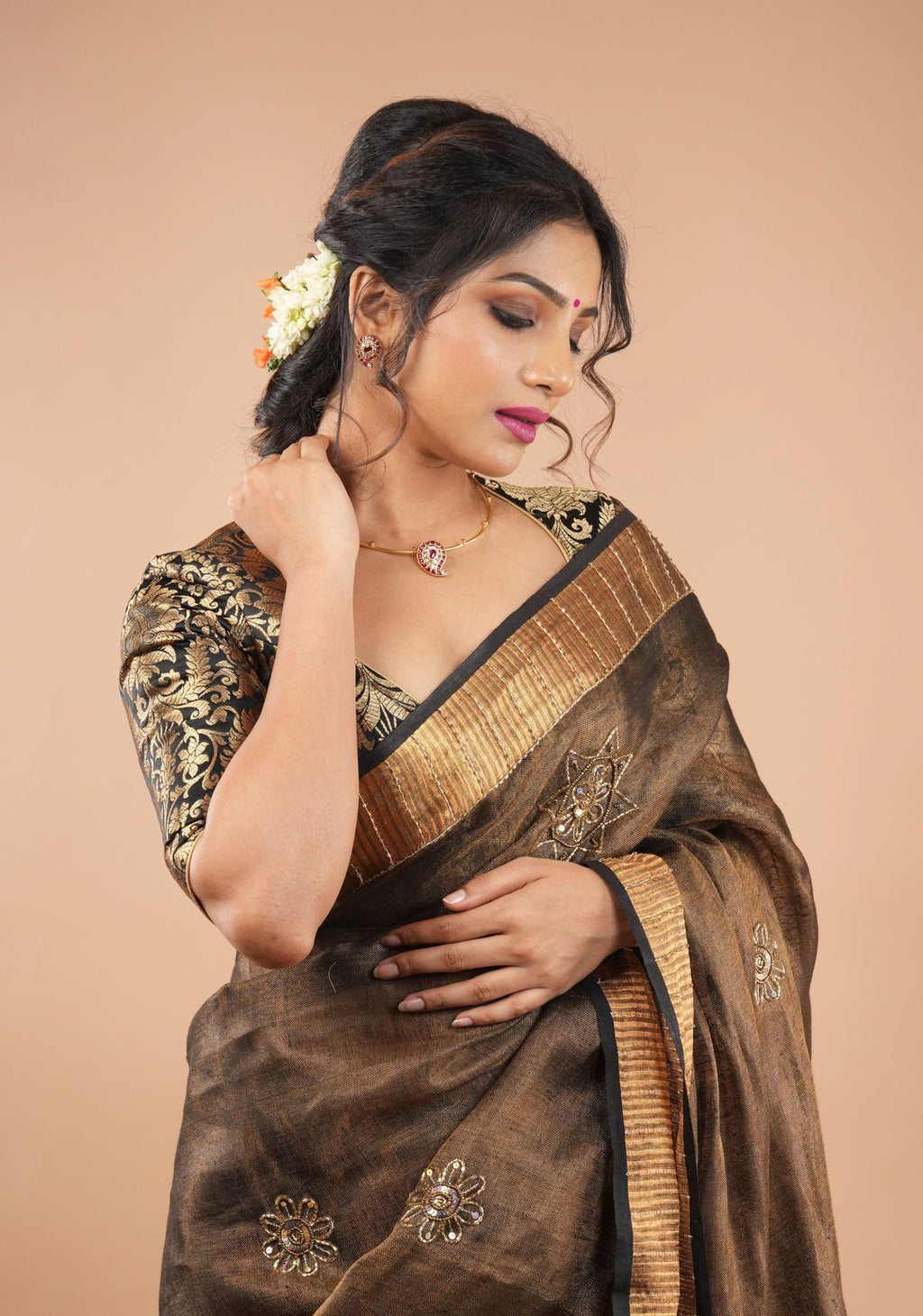 Handwoven Tissue Linen Copper Zari Border Handwork Embroidery Saree