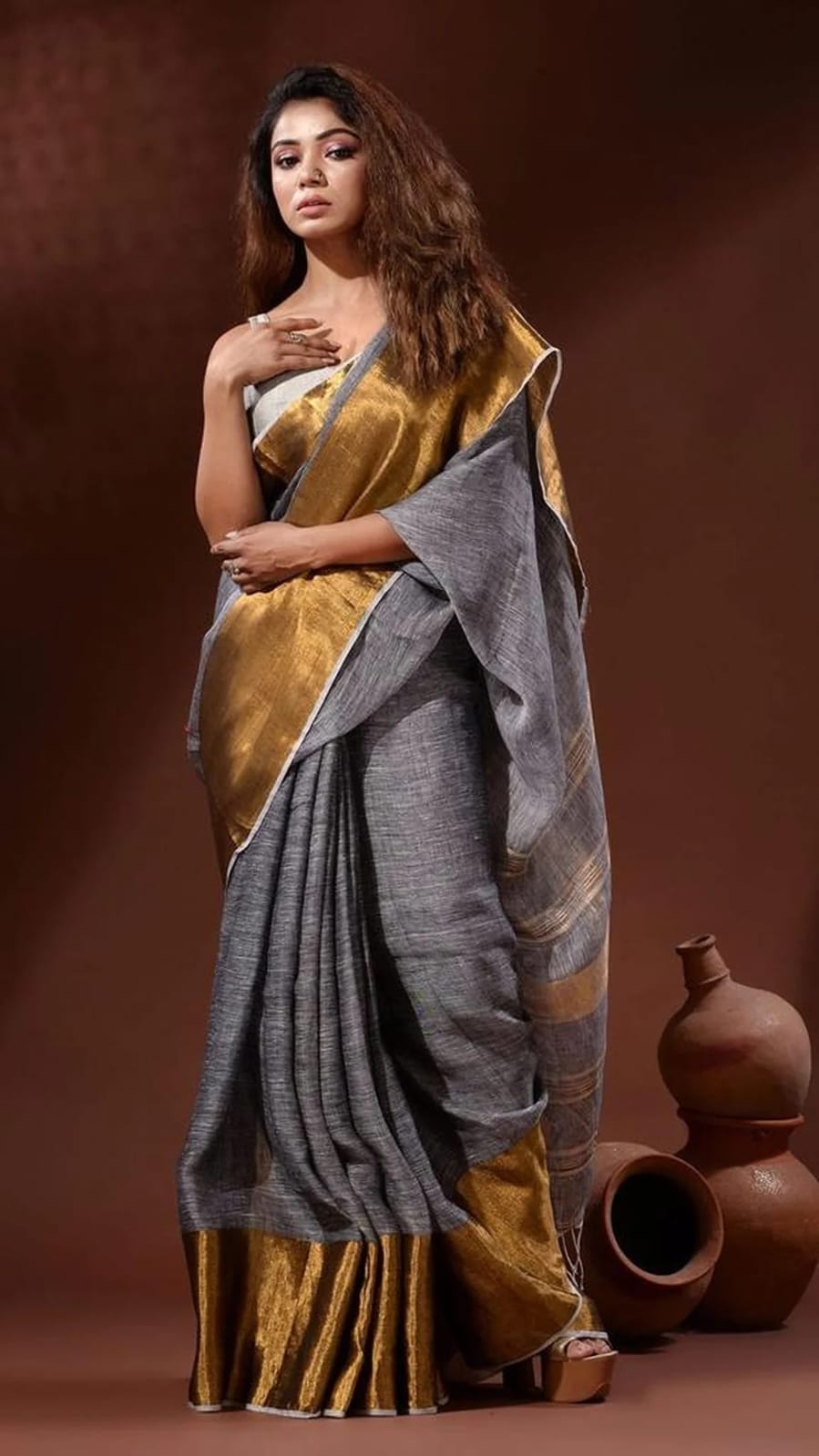 Handwoven Linen Saree