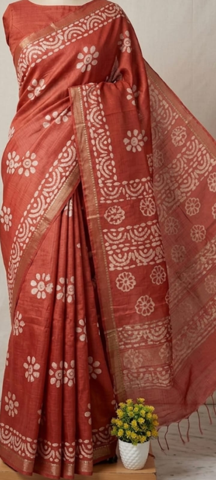 Handwoven Silk Cotton Batik Print Saree