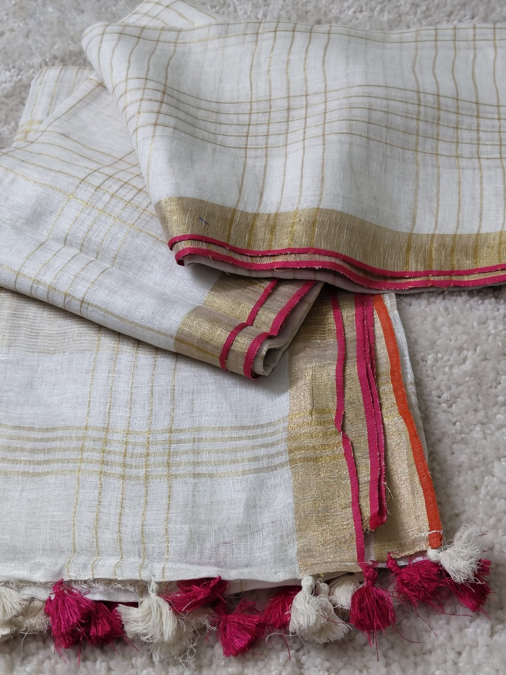 Linen Cotton Golden Zari Border Handloom Saree