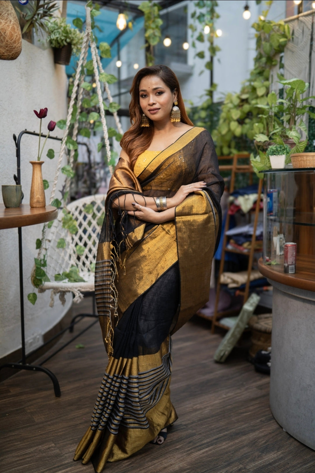 Handwoven Linen Cotton Saree with Zari Border