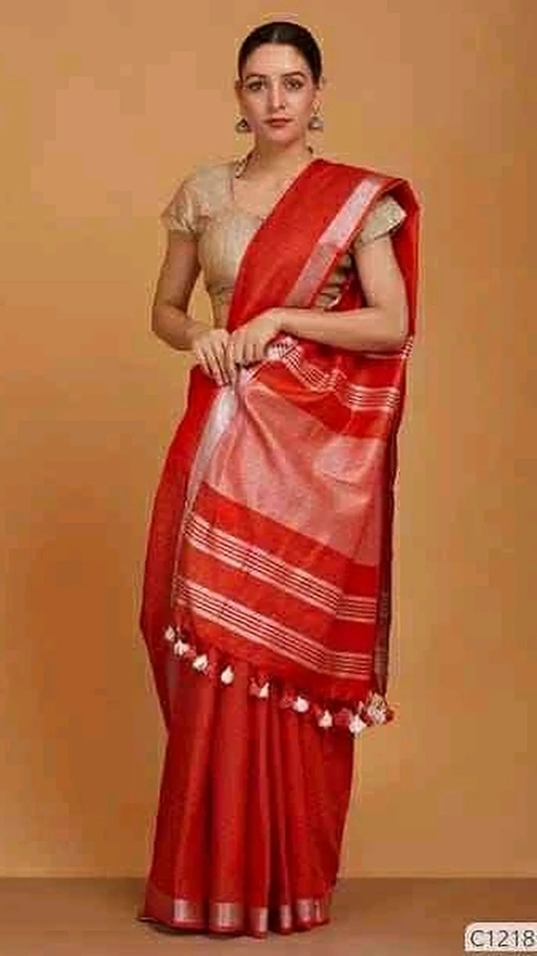 Handwoven Pure Linen Saree